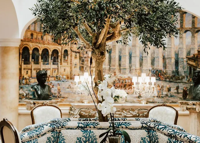 Candido Отель Сеговия