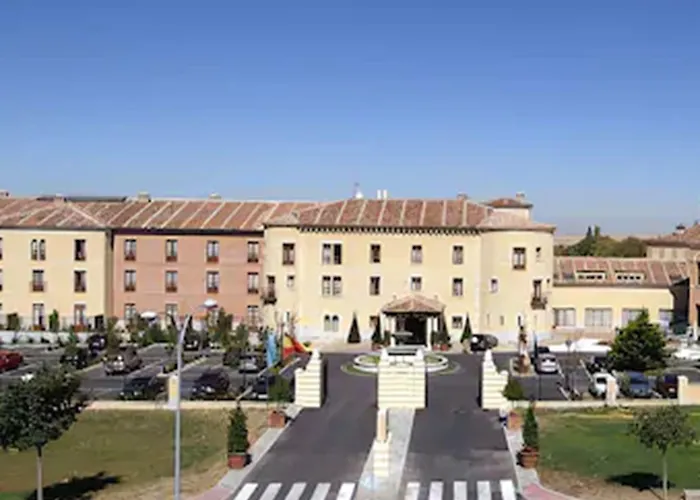 Candido 4* Сеговия